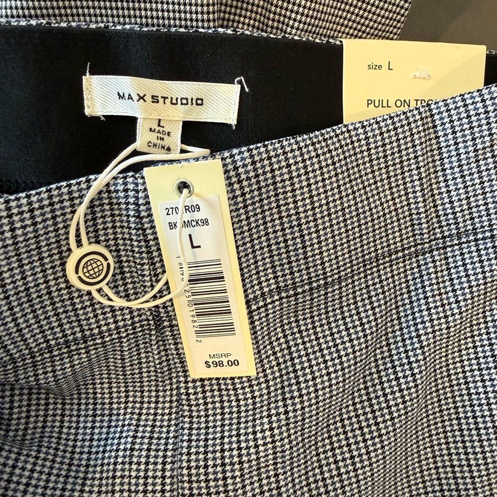 Max Studio Black and White Checkered Pants
